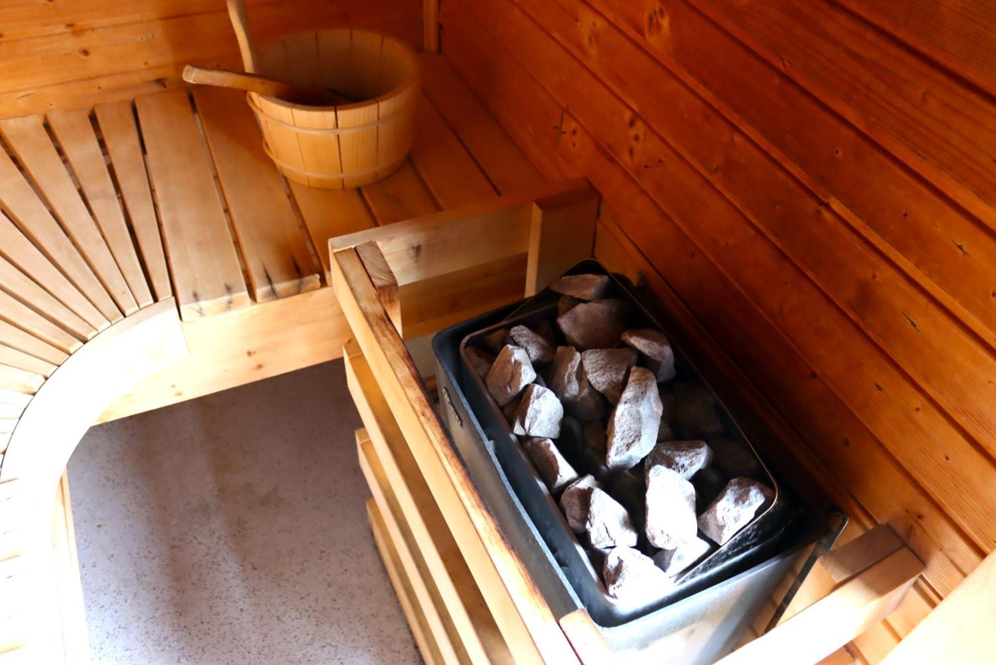 Four Corners Holiday Home Hot Tub & Sauna Ferndown Exterior foto